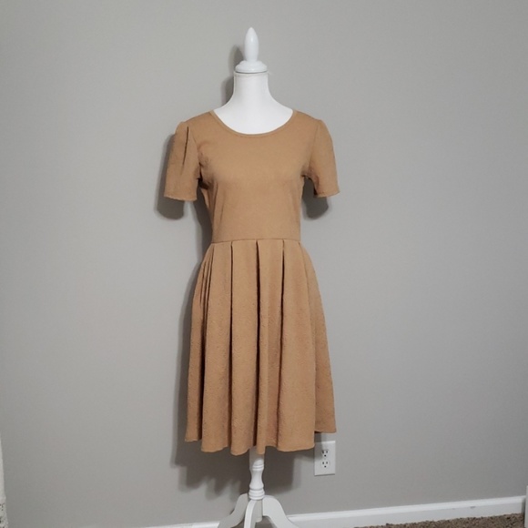 LuLaRoe Dresses & Skirts - Lularoe Amelia Quilted Textured Design Fit & Flare